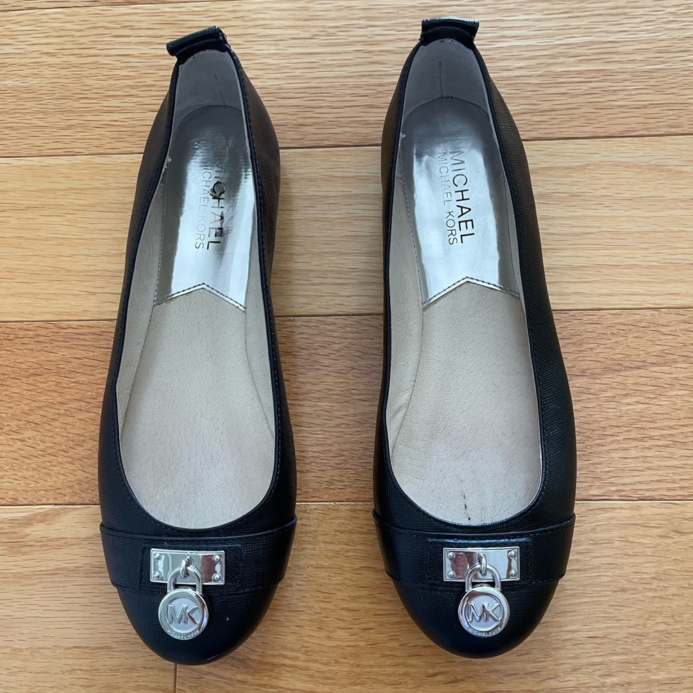Michael Kors - black flats, sz 6M, Excellent cond.